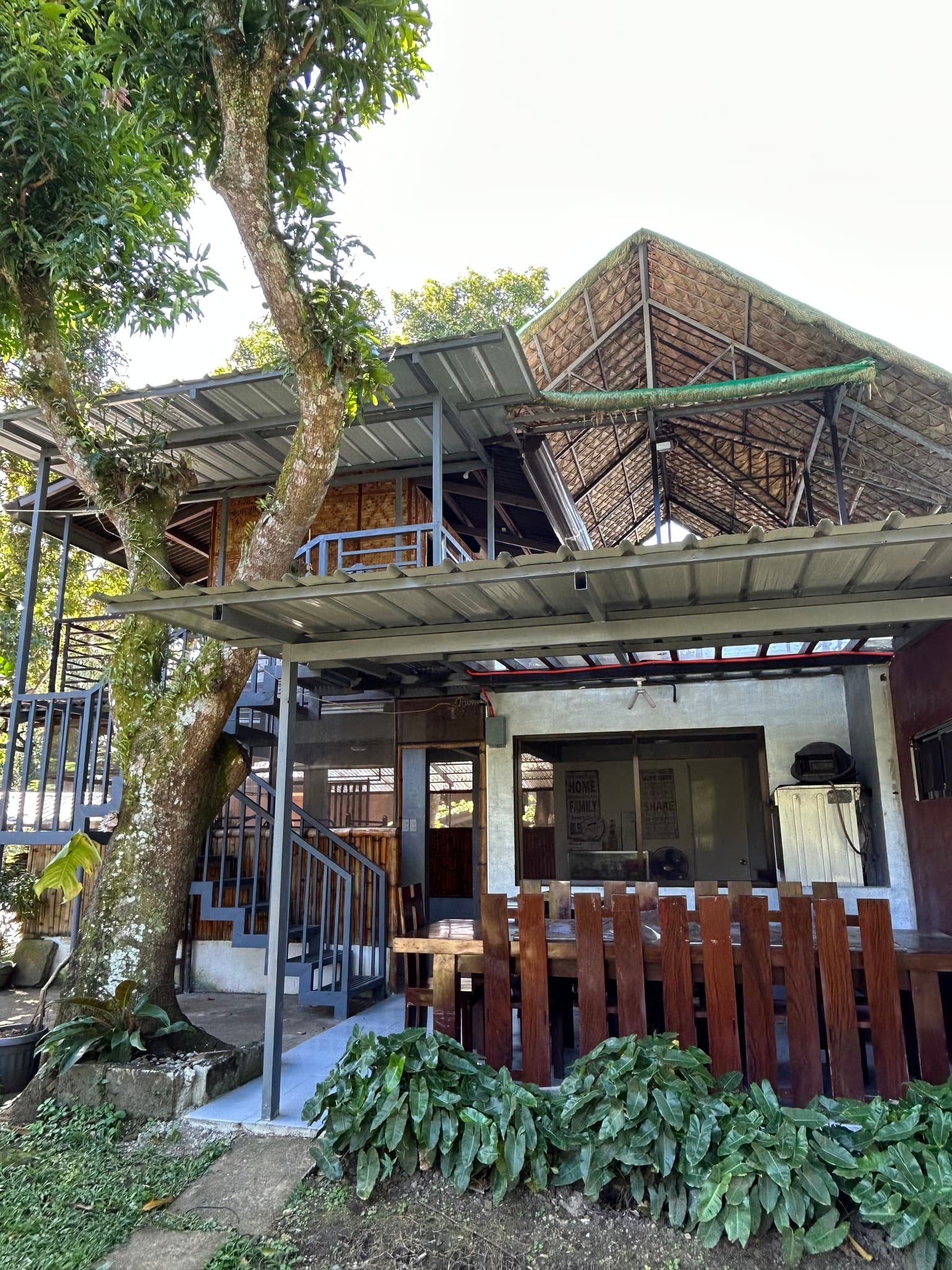 Treehouse - Eljoys Forest Resort accommodation in Alfonso, Cavite