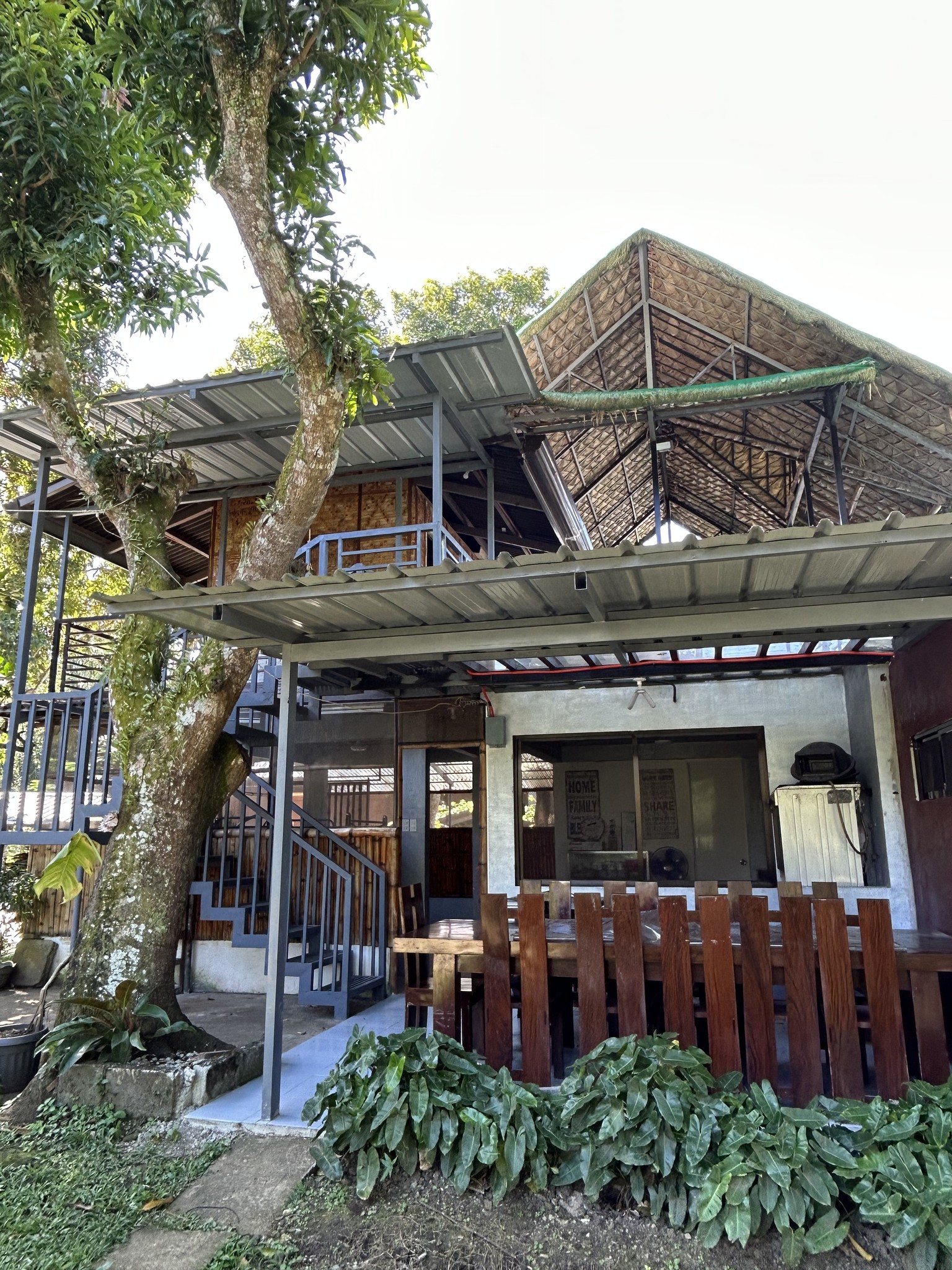 Treehouse - Eljoys Forest Resort accommodation in Alfonso, Cavite