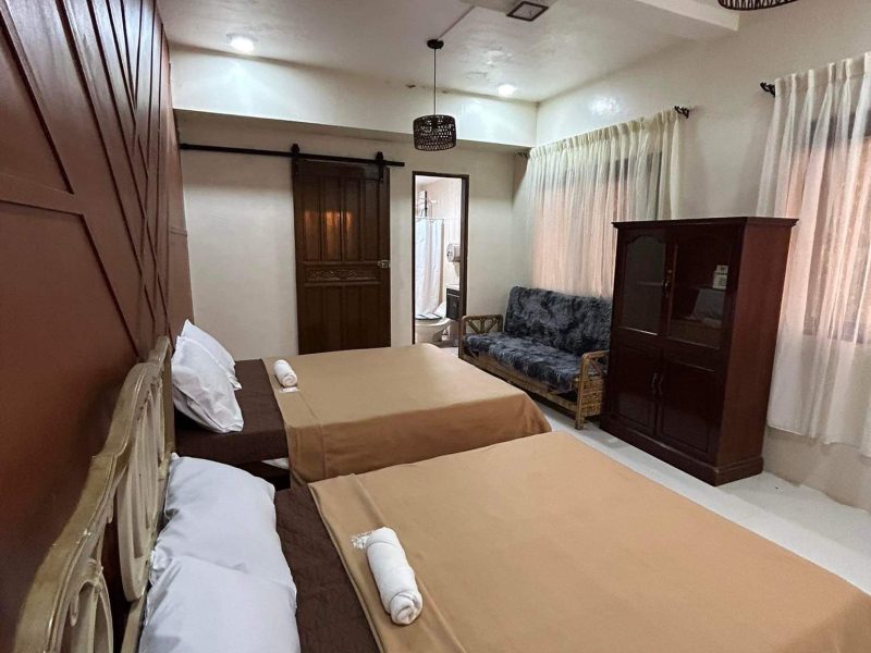 Cabin Room 1